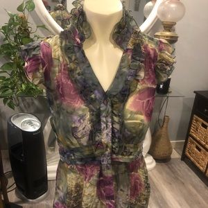 NUON gorgeous sleeveless blouse